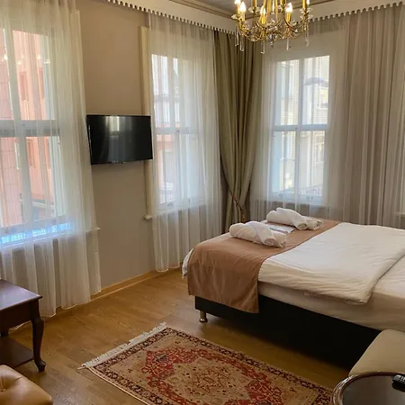 Bosphorus Bridge Hotel 3*