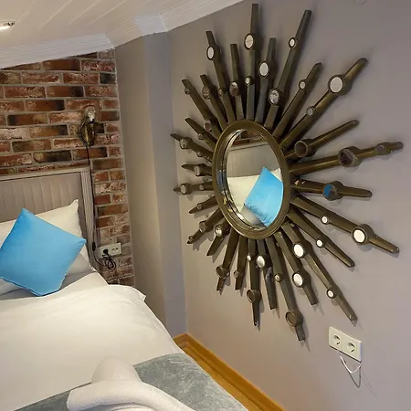 Bosphorus Bridge Hotel