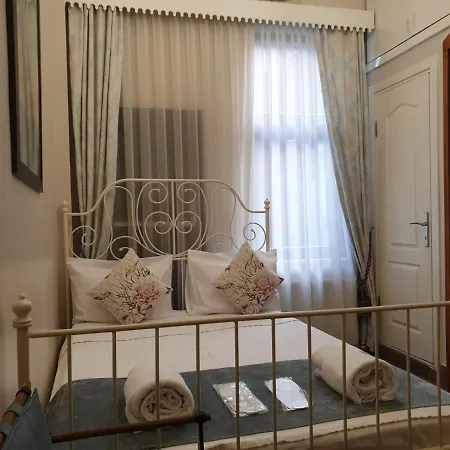 Bosphorus Bridge Hotel