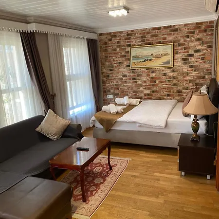 Hotel Bosphorus Bridge Istanboel