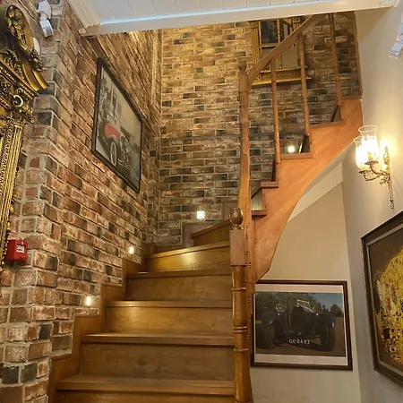 Bosphorus Bridge Hotel