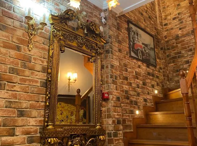 Bosphorus Bridge Hotel