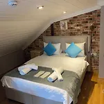 Bosphorus Bridge Hotel 3*